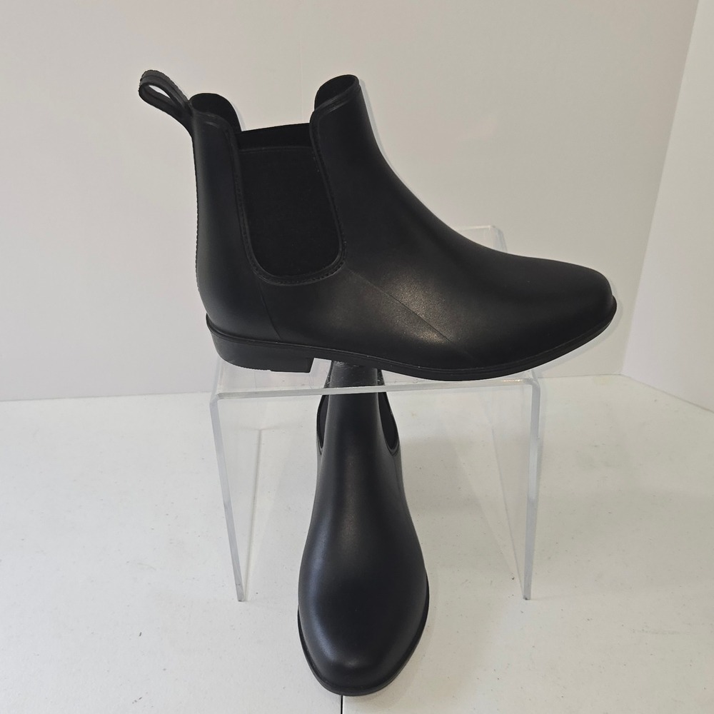 Target Black Chelsea Rain Boots Womens 9 Matte Ankle Bootie Waterproof Slip On